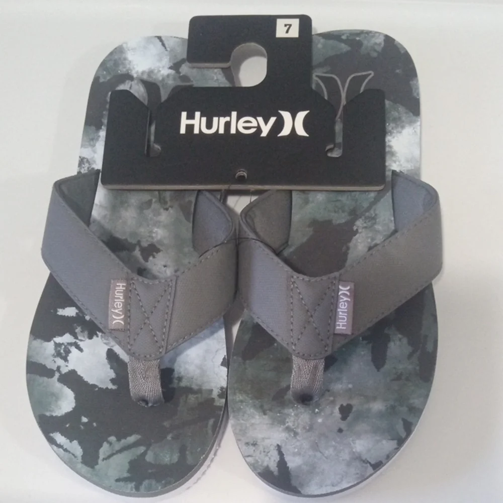 HURLEY MEN'S FLIP FLOPS - Gray and Black Camo - Thong Toe Sandals - SIZE 7 NWT
